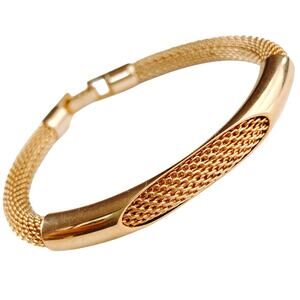 Vintage Avon Gold Tone Mesh Bracelet 1980s Signed Foldover Clasp Classic